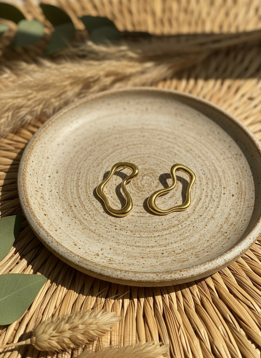 Brinco Ondas Banhado a Ouro 18K