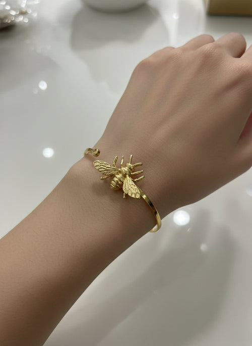Bracelete Bee - Banhado a Ouro 18k