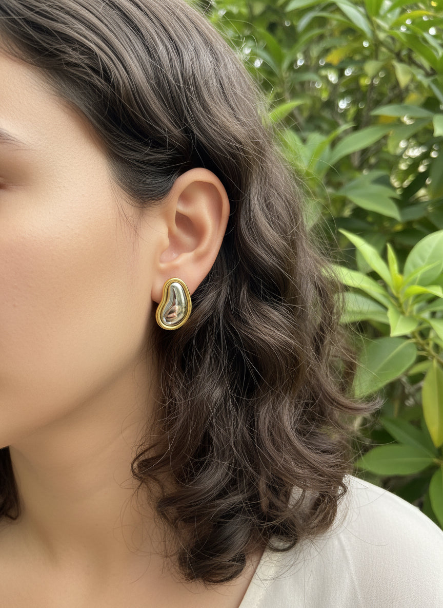 Brinco Metal Orgânico Bicolor Banhado a Ouro 18K e Ródio