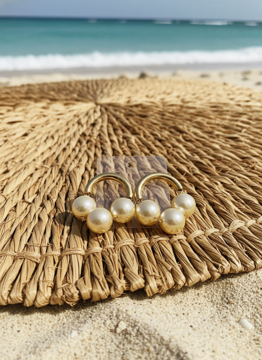 Brinco Trio de Pérolas G - Banhado a Ouro 18k