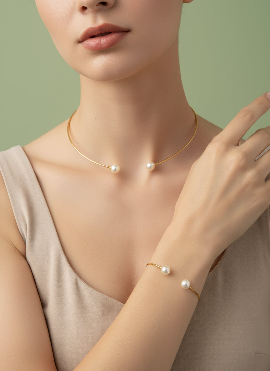 Conjunto Colar e Bracelete com Pérolas Banhados a Ouro 18K