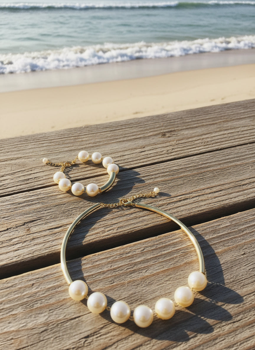 Conjunto Pérolas Glow – Colar e Pulseira (Banho Ouro 18k)