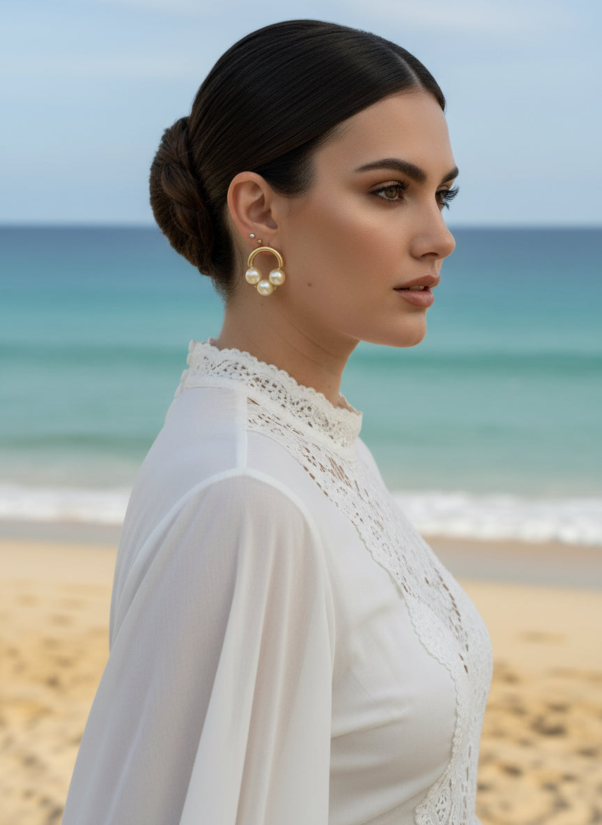 Brinco Trio de Pérolas G - Banhado a Ouro 18k